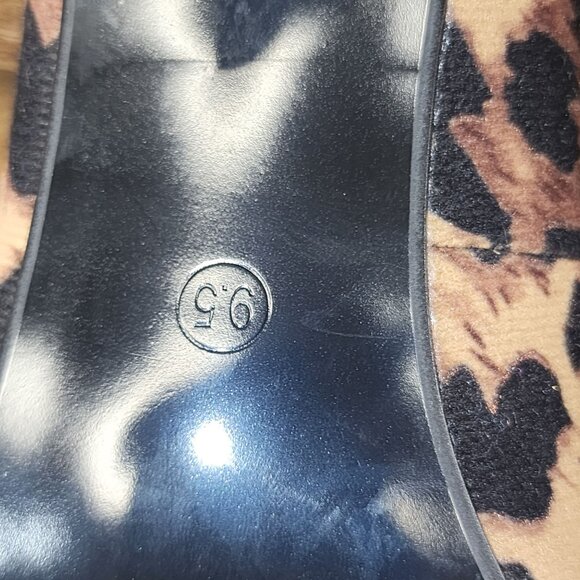 Round Toe Leopard Print Block Heels by Didifu-Size 9.5 - Picture 7 of 9